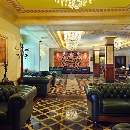 Park Hotel Stara Zagora Eksteriør bilde Lobby